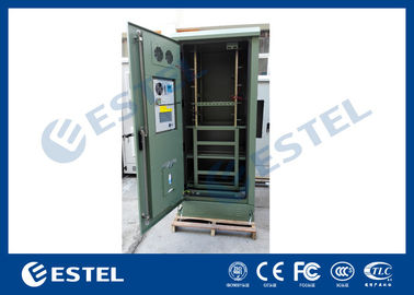 IP55 Galvanized Steel Green Outdoor Power Cabinet / Outdoor Telecom Enclosure Dengan Sistem Pendingin