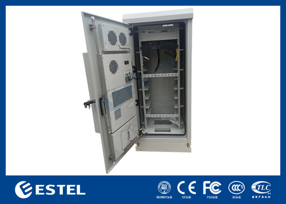 32U IP55 Outdoor Integrated Power Cabinet Dengan Distribusi Daya Dan Sistem Pemantauan