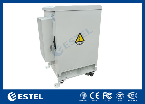19 inci 15U Outdoor Telecom Cabinet dengan AC, 4 roda Weatherproof Data Cabinet