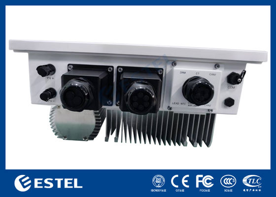 Inverter Off-Grid IP65 Maksimum 1.5 Kali Daya Fotovoltaik Fungsi Tiga Fase