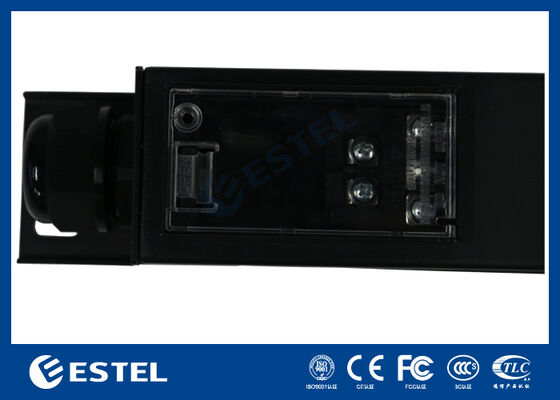 APC Smart PDU dengan Pemantauan Daya Waktu Nyata dan Sensor Lingkungan untuk Manajemen Pusat Data dan Pengiriman Daya