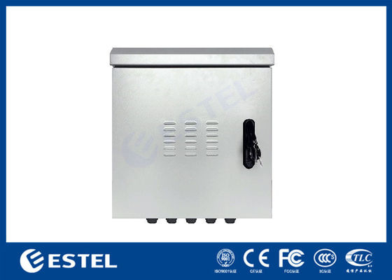 9U Pole Mounted Cabinet IP55 Outdoor Telecom Closure Untuk Stasiun Basis Komunikasi